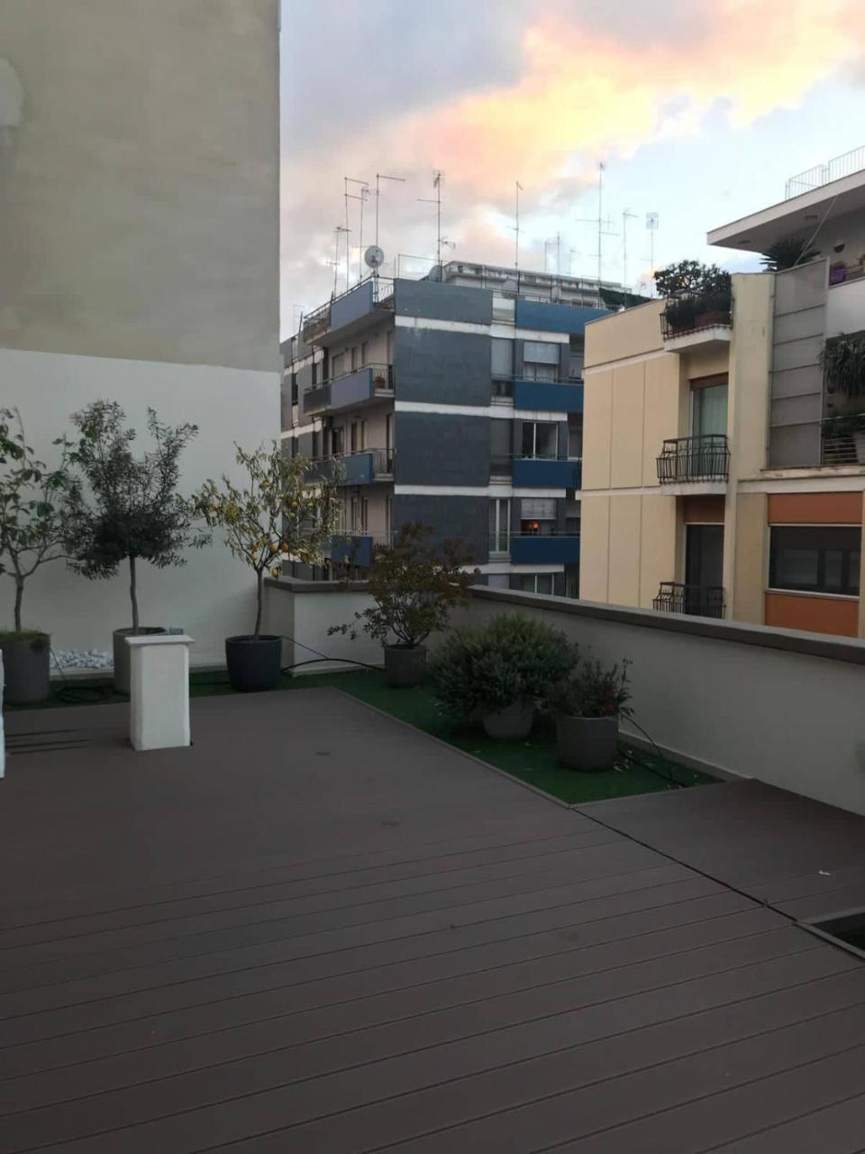 Gatto Bianco Apartment Бари Экстерьер фото