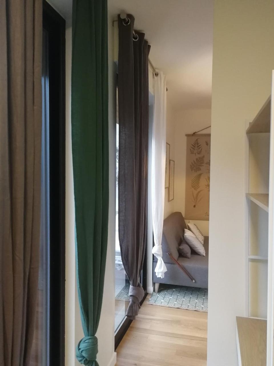 Gatto Bianco Apartment Бари Экстерьер фото