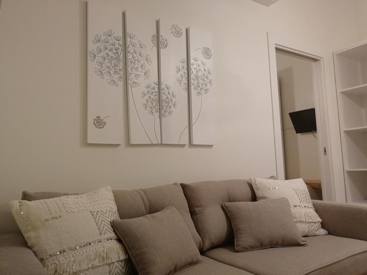 Gatto Bianco Apartment Бари Экстерьер фото