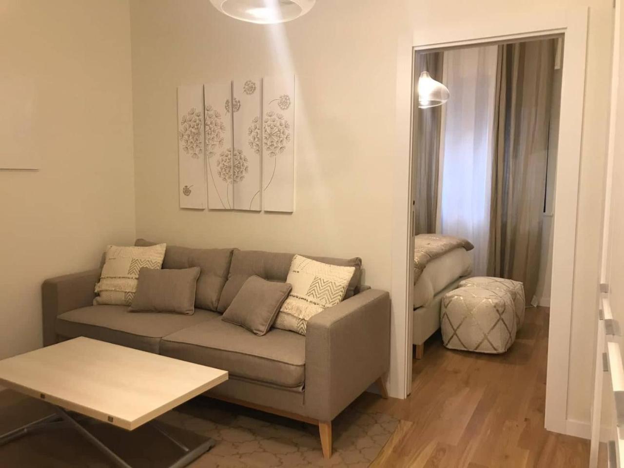 Gatto Bianco Apartment Бари Экстерьер фото