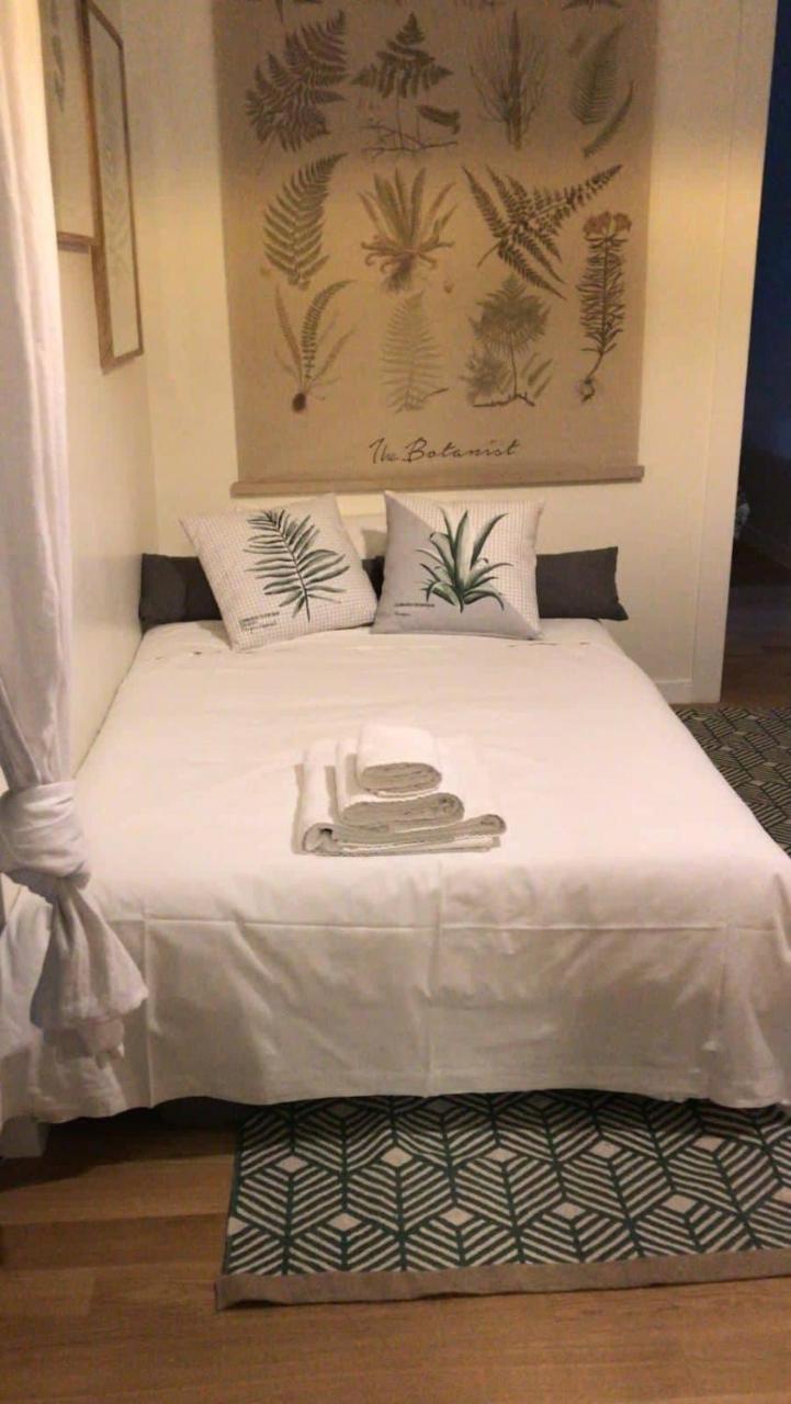 Gatto Bianco Apartment Бари Экстерьер фото